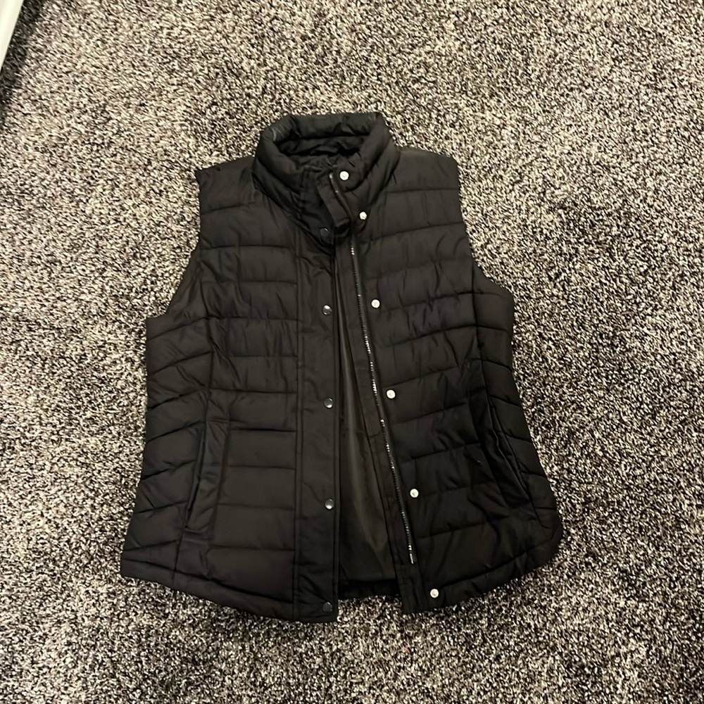 Gap vest